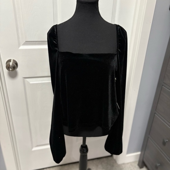 Jackson Rowe Saturn Top - Picture 3 of 9